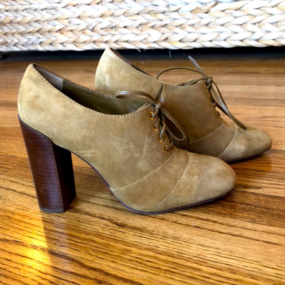 Tory Burch suede heeled shoes